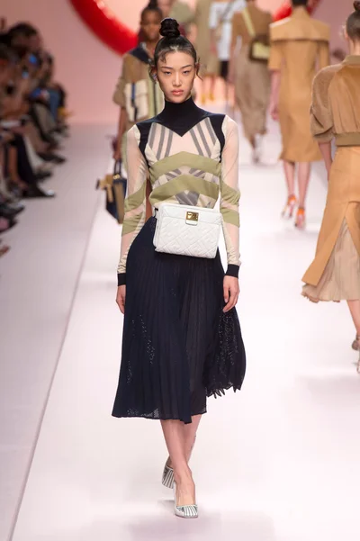 Look 31